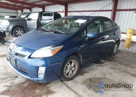 2010 Toyota Prius Iii z USA, uszkodzony, nr VIN JTDKN3DU2A1310221